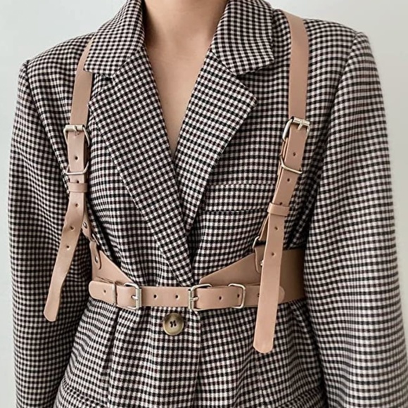 Punk Belly waist body chain black leather goth belt harness for women with strap - Picture 2 of 5